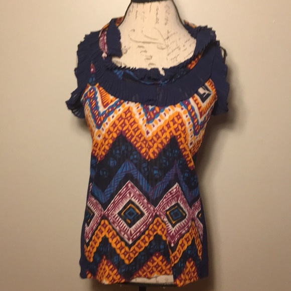 NWOT Akira beautiful batik print ruffle blouse M - Picture 2 of 8